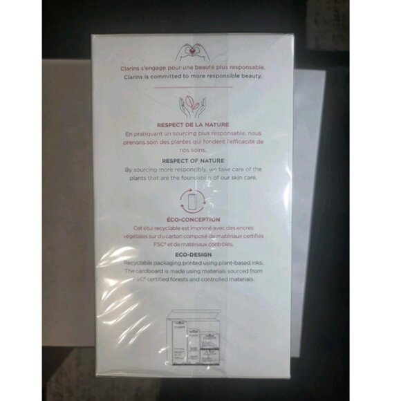 Clarins Travel Exclusive Extra Firming Beauty Routine Lifting 4 Pcs Gift Set - Picture 2 of 5